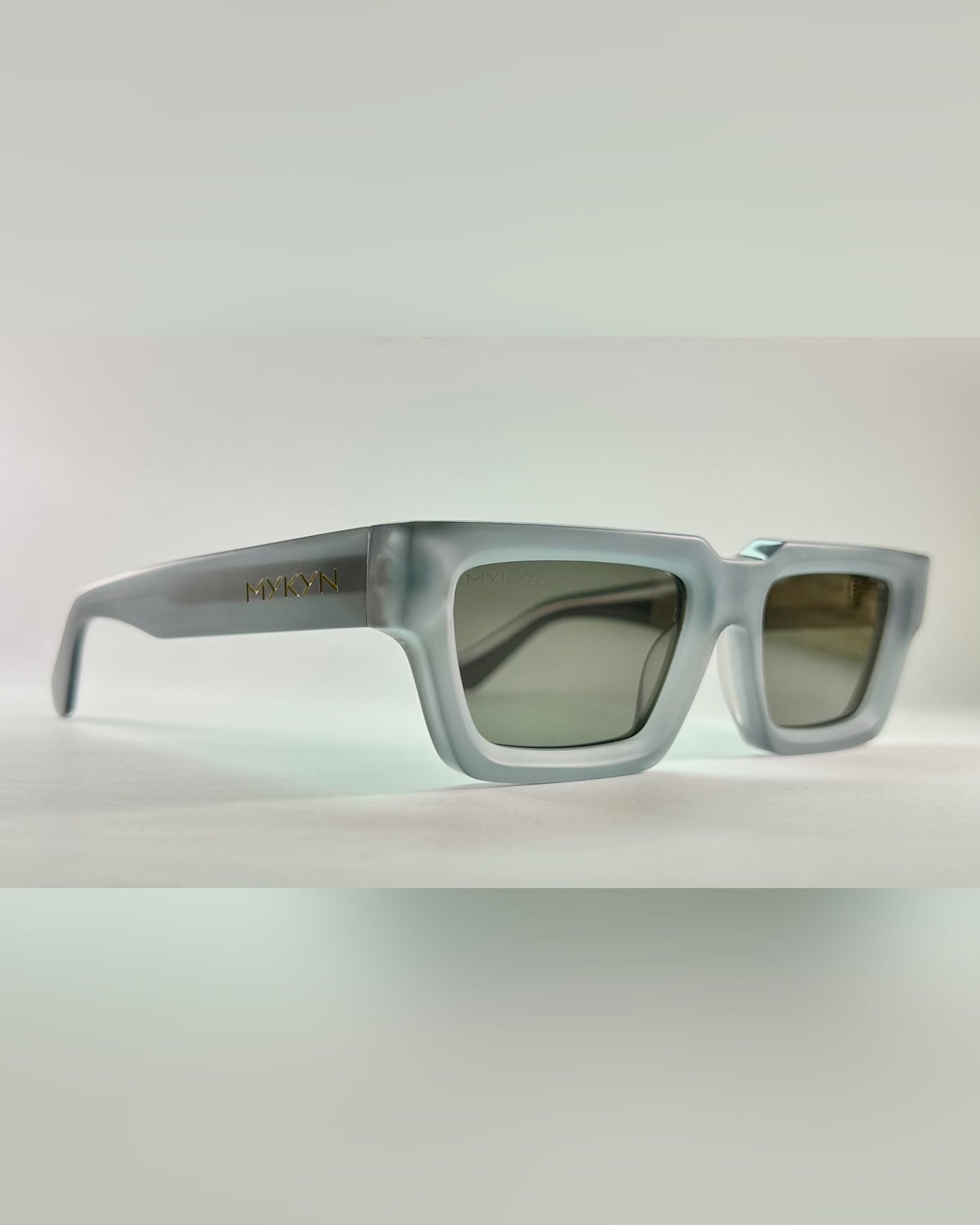 *SH-1 translucent matte gray